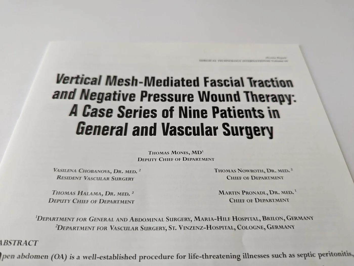 Fasciotens®Abdomen a podtlaková terapie ran: Nová studie k dispozici
